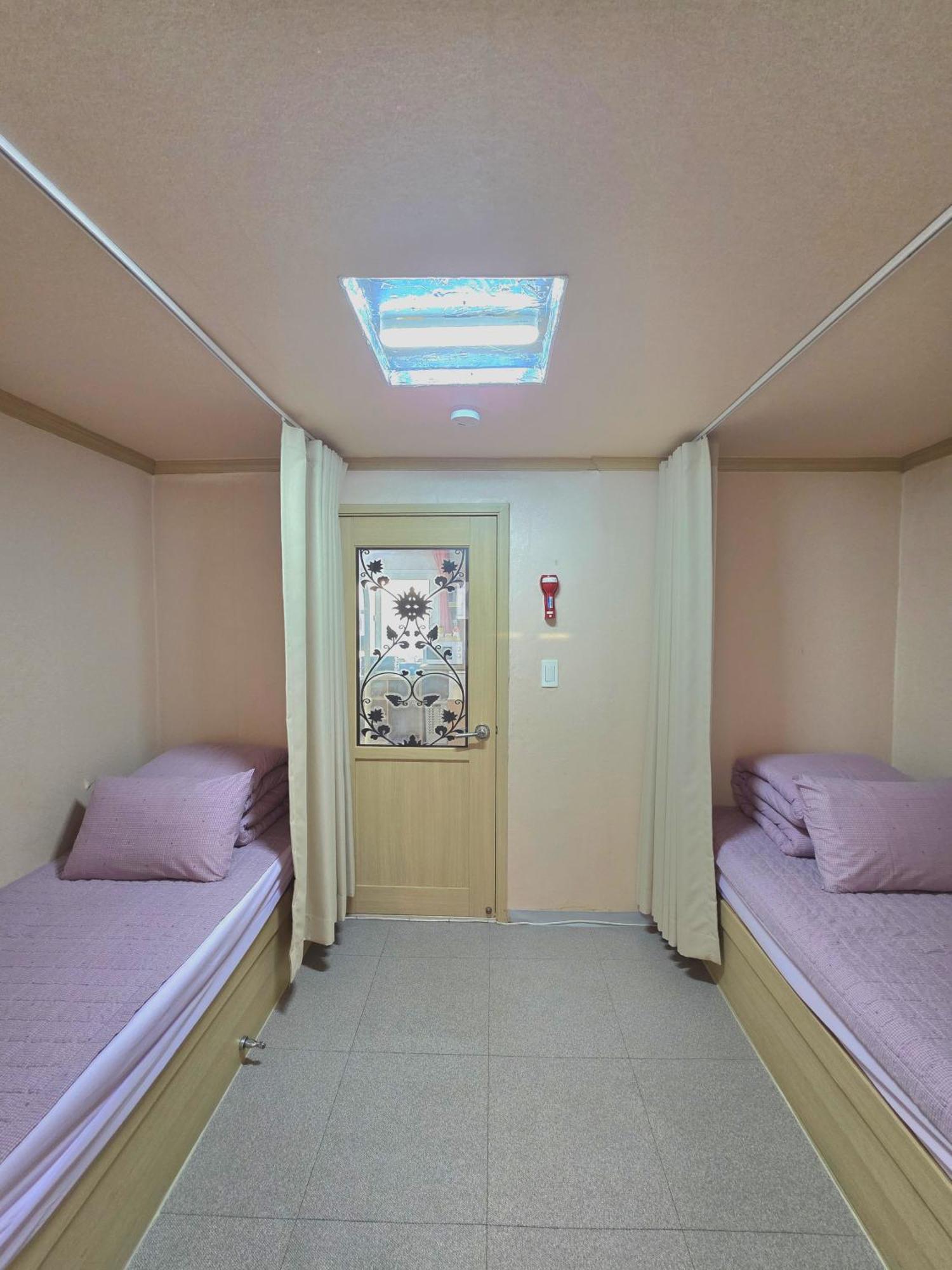 Happy Garden Guesthouse Seoul Exterior foto